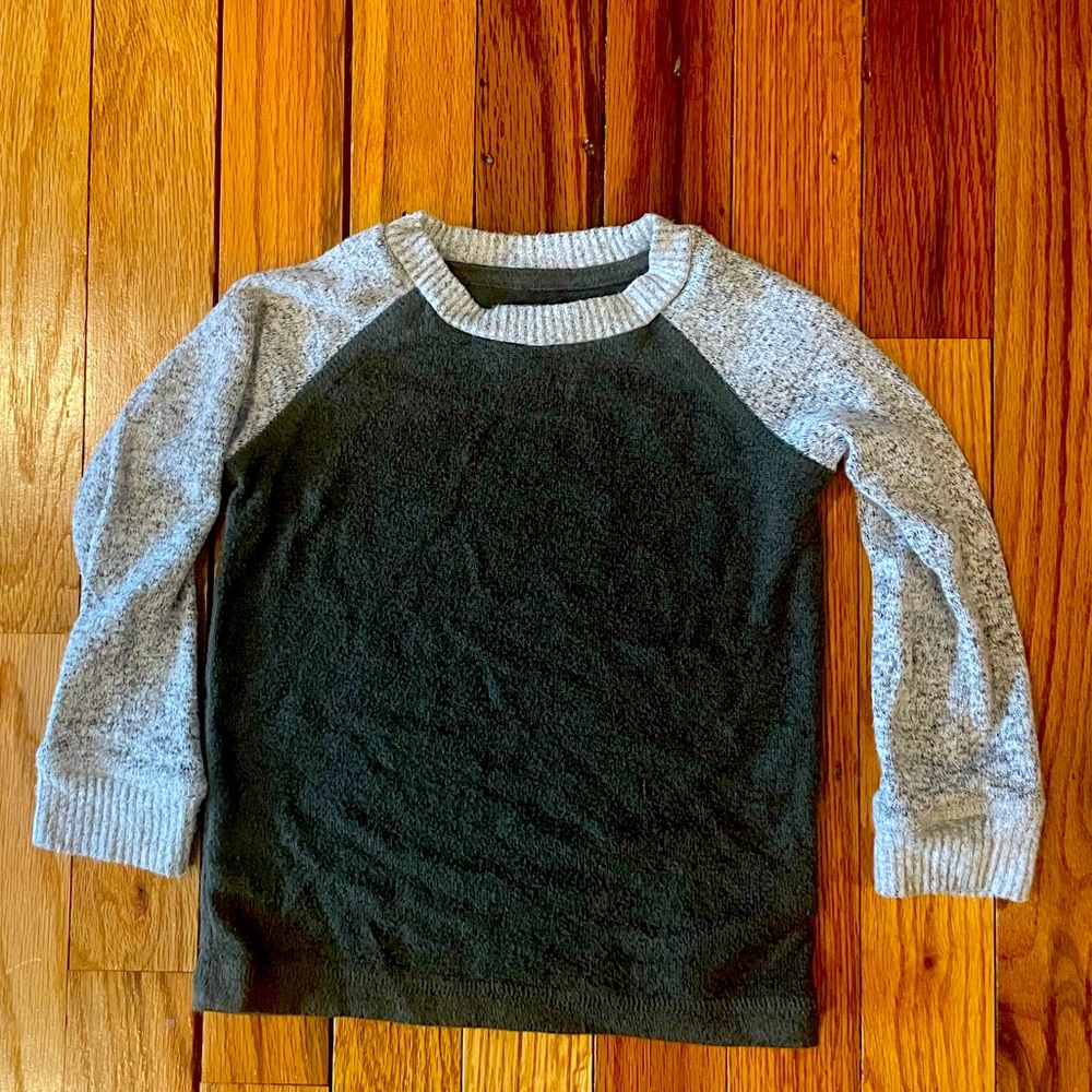 Rumi & Ryder so soft sweater